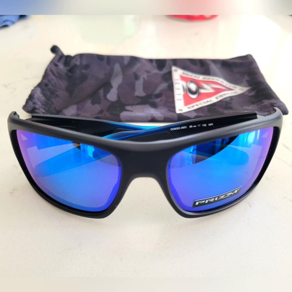 Oakley Turbine Black Ink Prizm Sapphire Lenses